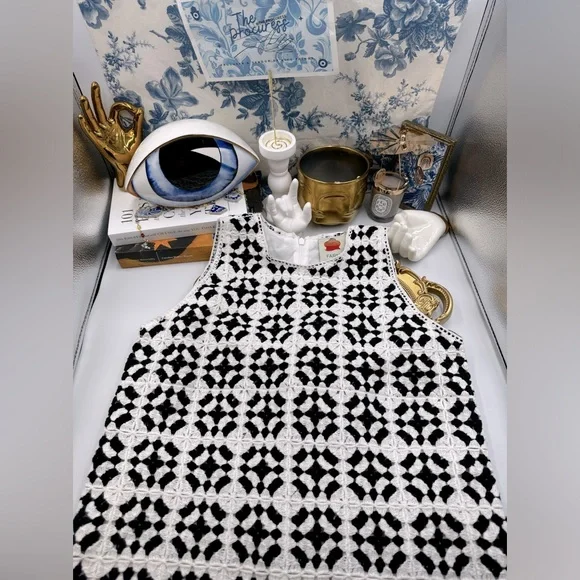 🆕 FARM Rio 🧿 NWT Patch Crochet Black & White Monochrome Mini Dress - Size L - Picture 2 of 16